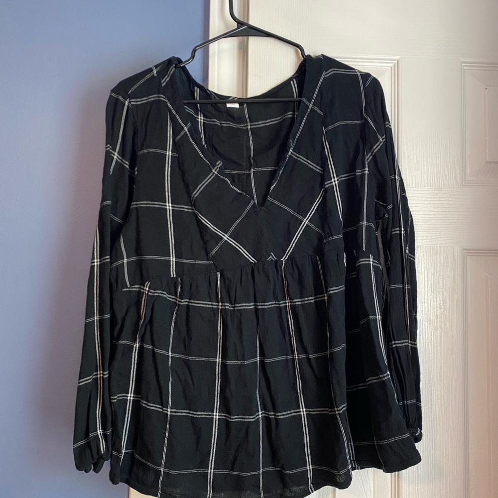 Old Navy Black Checkered Blouse